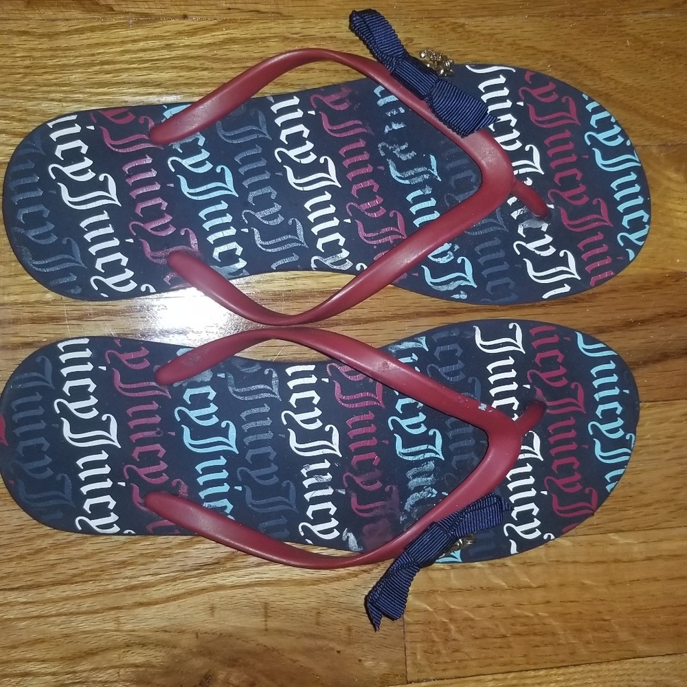 Juicy Couture flip flops size 9